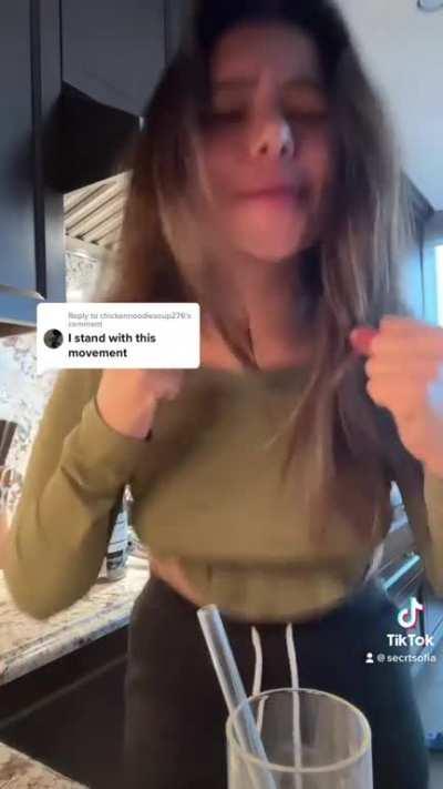 No more bras pls @secrtsofia