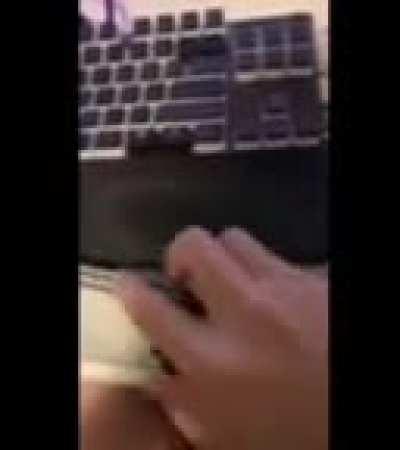 my friend sent this to me at 1am