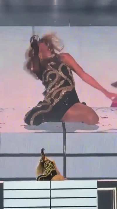 Look what we made Taylor do