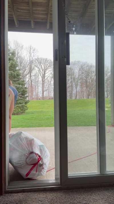 Taking trash out without panties on (GIF)