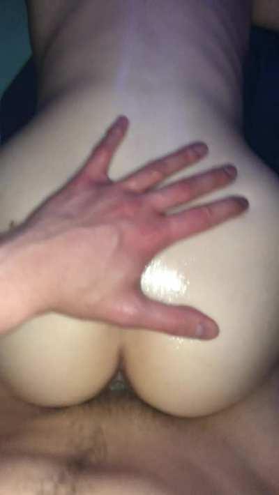 Fucktoy in action >;)