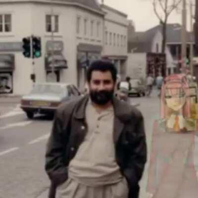 Ahmet Kaya &ccedil;ok severim ama buna kahkaha attım.