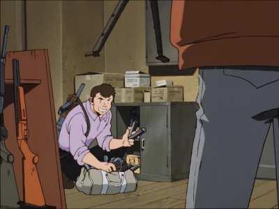 Robbing an Average American Home (Gunsmith Cats)