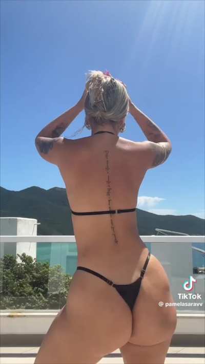 Outstanding 🍐shape