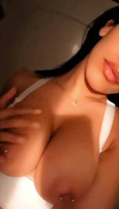 Lips & Tits