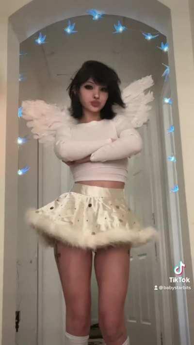 Daddy, I’m the best fuckdoll 😉