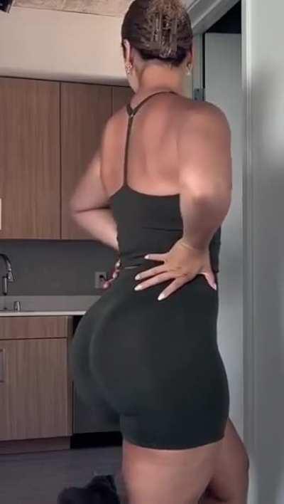 Thank god ana is so into working out 