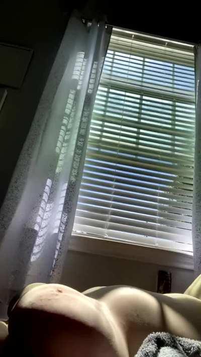 anybody prefer bouncy boobs ?