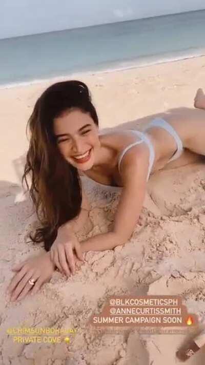 Anne Curtis-Smith