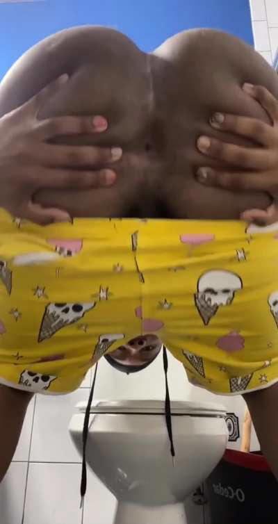 You see how tight that HOLE IS ? 😍