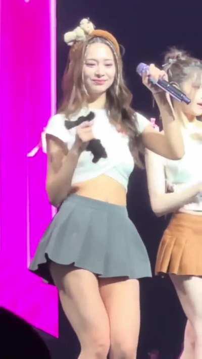 Tzuyu, our thighwanese girl 🥵