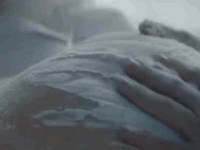 Imagine getting paid to do this to Katy Perry mmmm omg