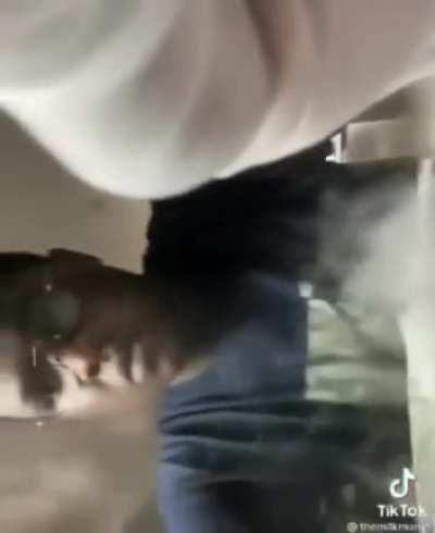 waht happins?? 🤔🤔🤔