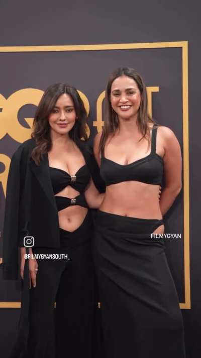 Neha sisters slaying 🔥