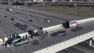 Traffic camera catches Neo-Nazis in Ohio being chased aways by badass locals