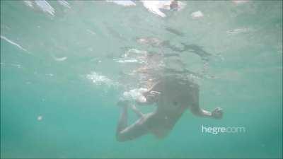 Alisa swimming naked