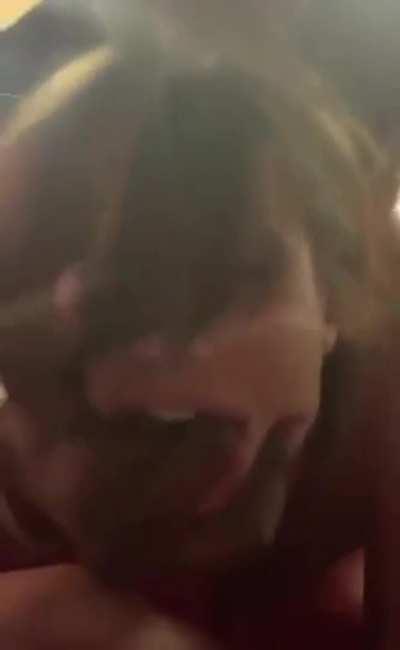 How the PTA mom likes to get down 😈