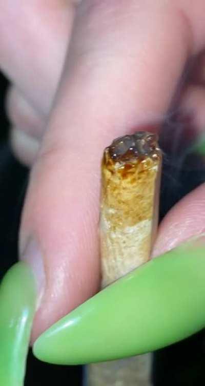 What is this on the roach ???