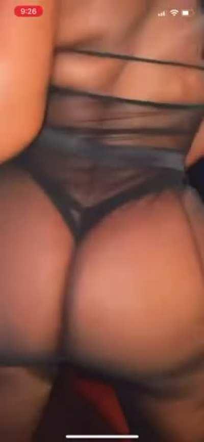 So much booty 🍑