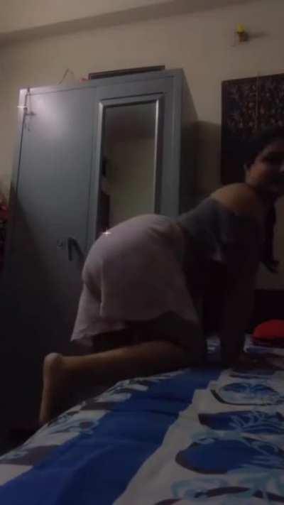 nishi part 2 - aro kichu ase. lagle comment e janaben 😂