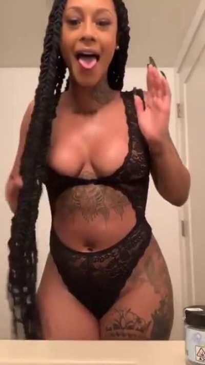 IG LIVE THONG SER THRU