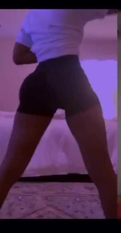 This shit old, but she needa drop more vids 💯😂