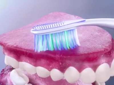 Educational teeth brushing video 