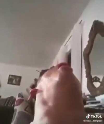 Upvote para que regale 5 subs