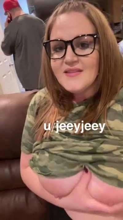 I love to be naughty when not noticed. dont tell