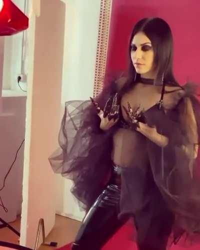 The goddess Cristina Scabbia at it again 😍🤤
