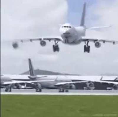 WeirdLikeMe - Video #4117