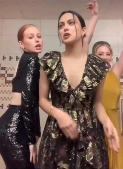 How hot is Madelaine outfit right now