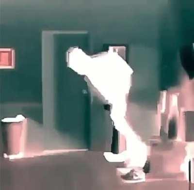 681937292019389451739171104196