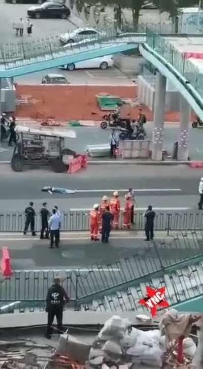 Woman doesn't want to miss the bus.