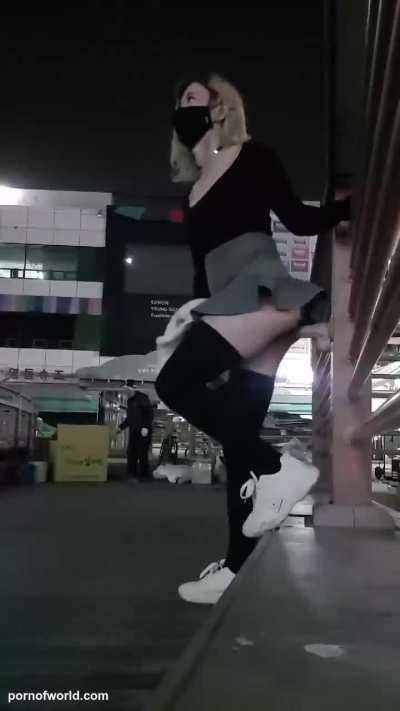 Why there's no horny goonettes like that in my life?