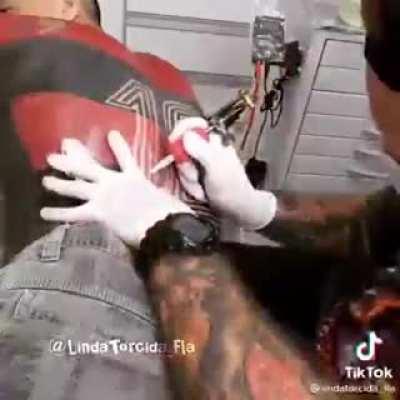 Tomara que ele não tenha tomafo essa decisão bêbado.