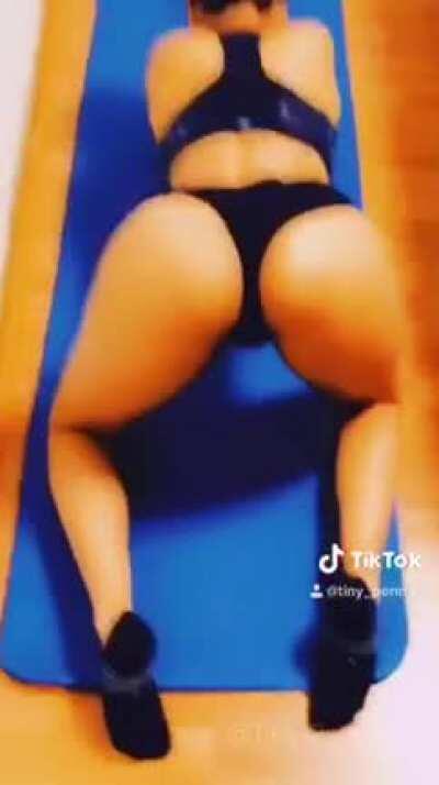 Yoga Time With Tiny_Penny_ (OC)