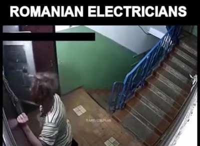 Электрика вызывали?