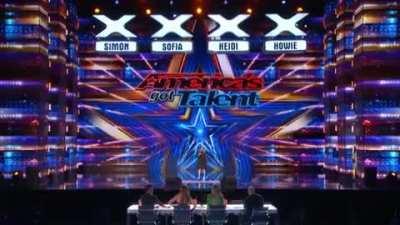 Carti should feature this girl on his next album