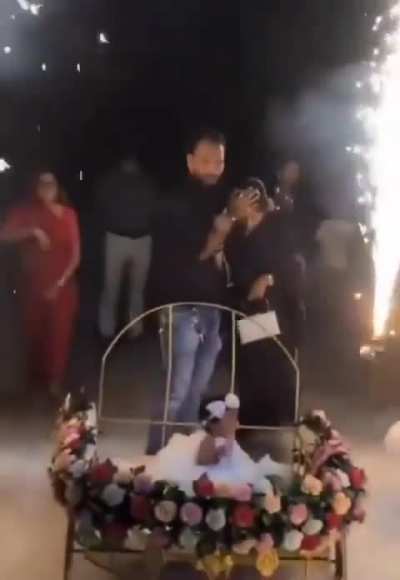 protect yourselves but not the baby who’s literally in the middle of it all?
