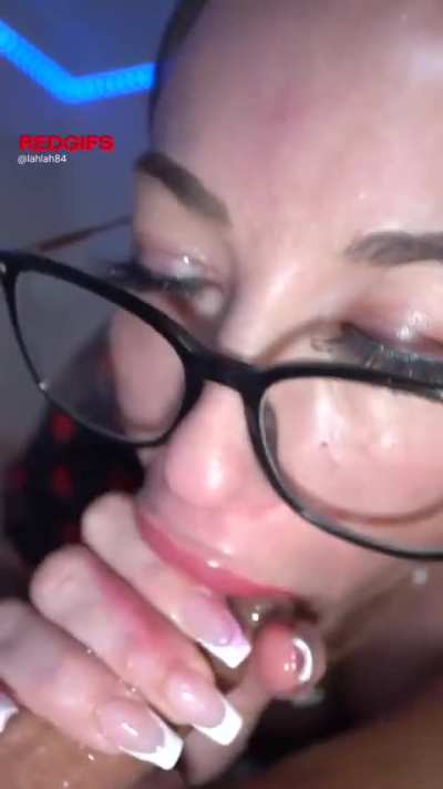 Sloppy bubbles 🫧💦👄