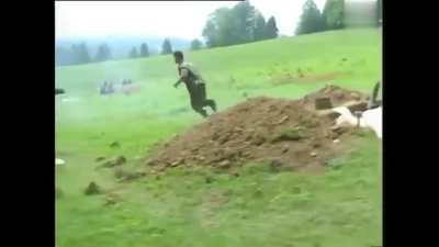 Bosnia (Teslic and Tuzla) - Frontline
(22 Jun 1995) The Bosnian Government Army is in the middle of a campaign to retake the Serb-held town of Teslic in northern Bosnia. (clip)