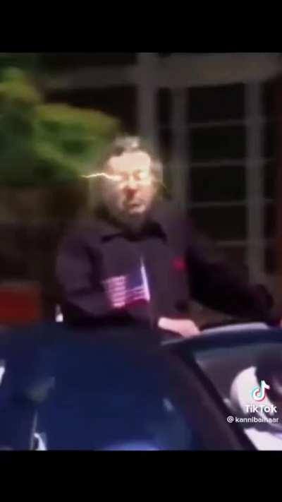 Roepuit naar de meest gebaseerde historicus in ons kleine kikkerlandje