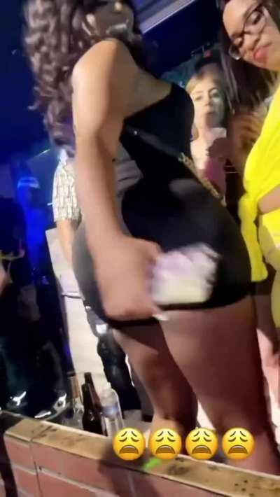 Follow me on IG @allaroundthick