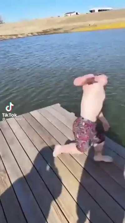 Splishy splashy time!