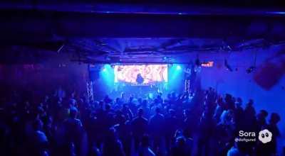 Esfand takes over the club..