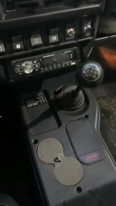 Да кому она нужна...