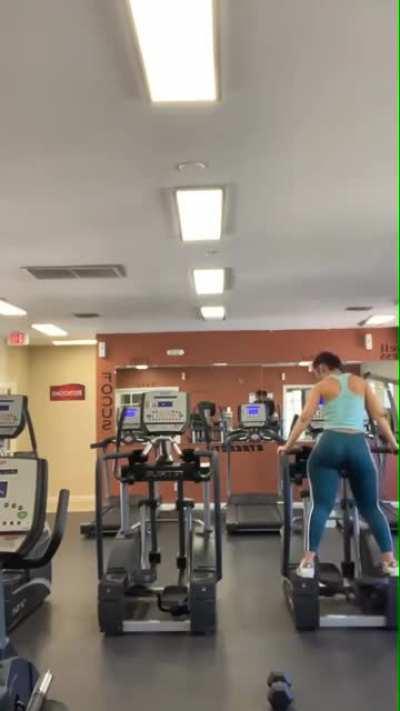 ActLikeYouBelong - Video #3237