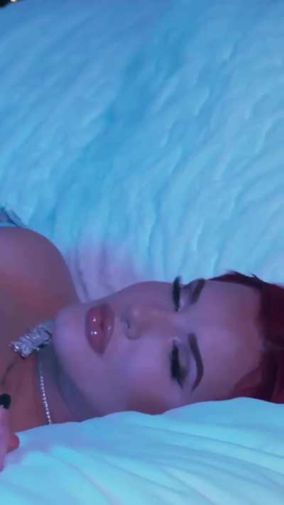 JUSTINA VALENTINE