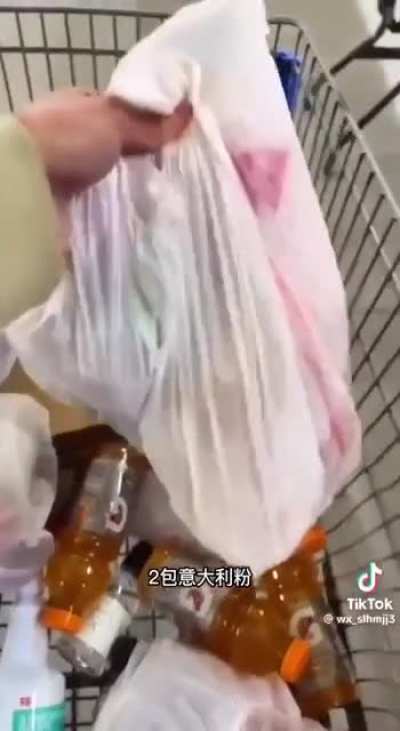 美帝家的穷人有饭吃😡